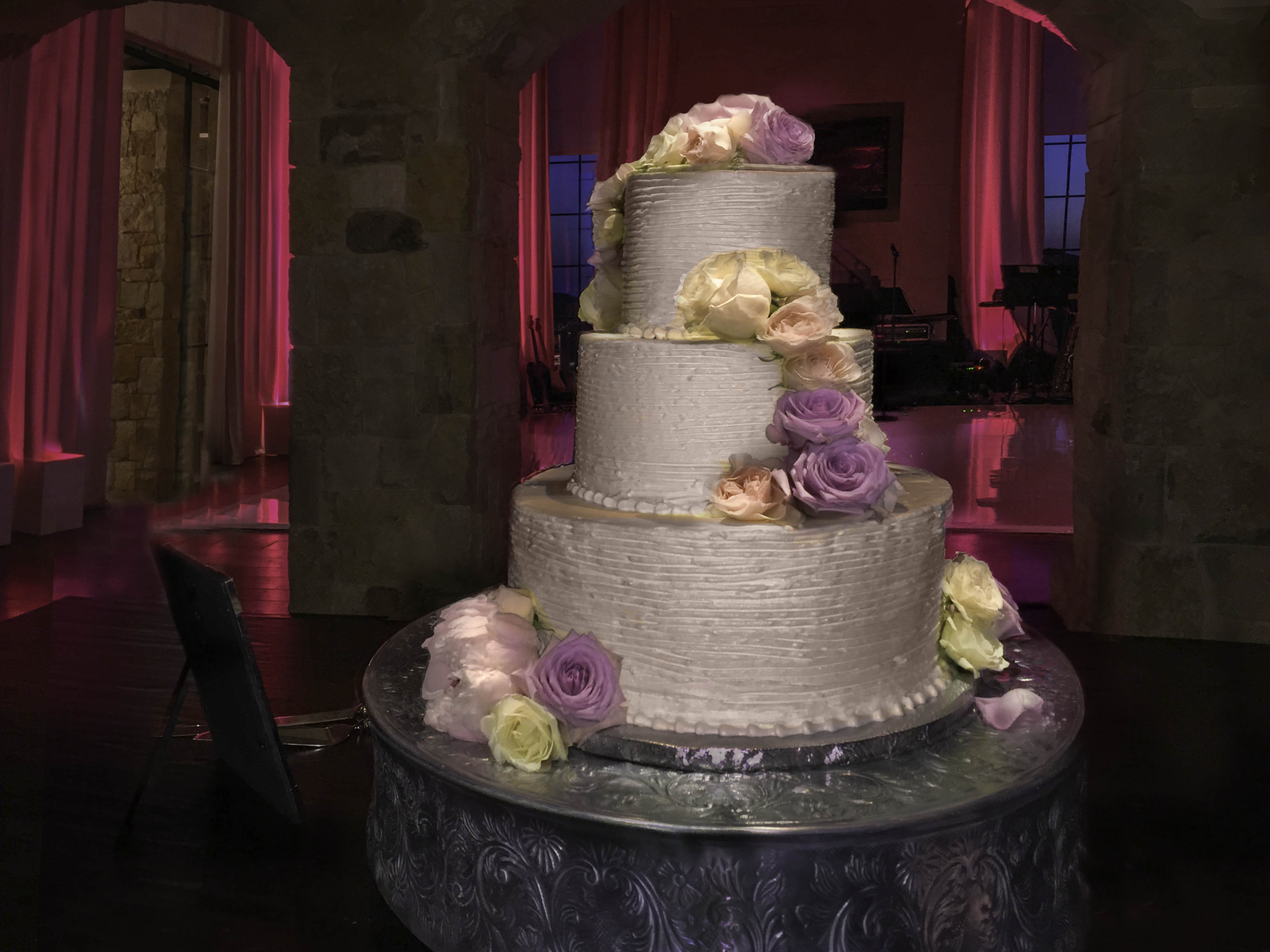 WEDDING CAKE IMG_5019-Edit2